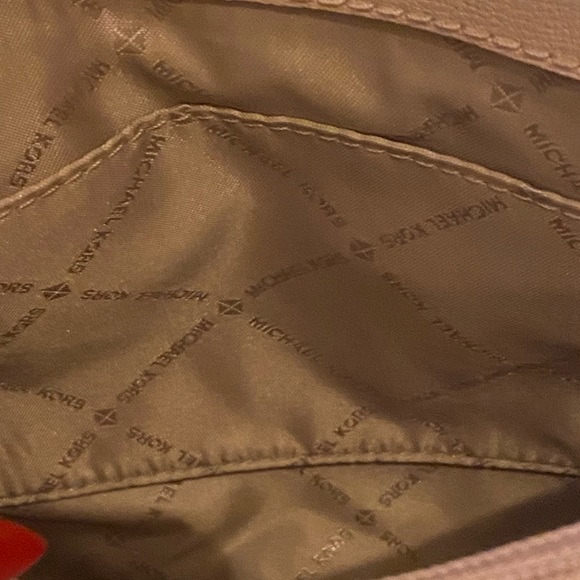 💫Michael Kors Crossbody Messenger 💫 NWT - Picture 13 of 14